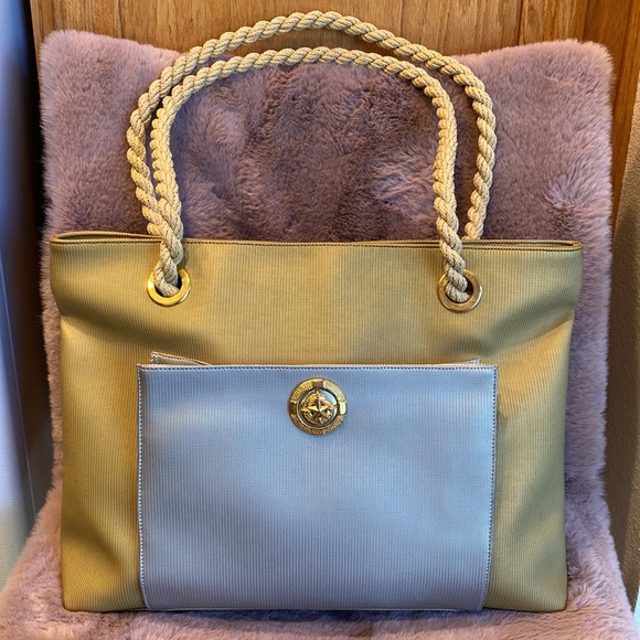 Rodo Handbags - Rare Vintage Rodo Italy Gold and Silver Large Tote Bag w/Thick Dual Rope Straps